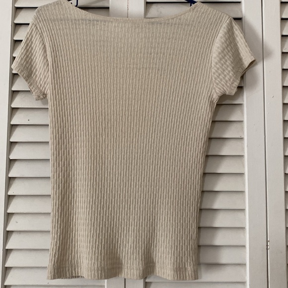 The Limited cream colored short sleeve top size Small - Picture 5 of 8